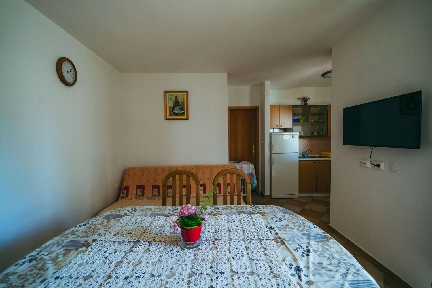 Apartments Lovre - Close To The Sea Брела Экстерьер фото